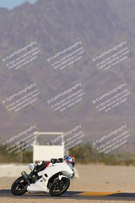 media/Dec-09-2023-SoCal Trackdays (Sat) [[76a8ac2686]]/Turn 4 Set 1 (1120am)/